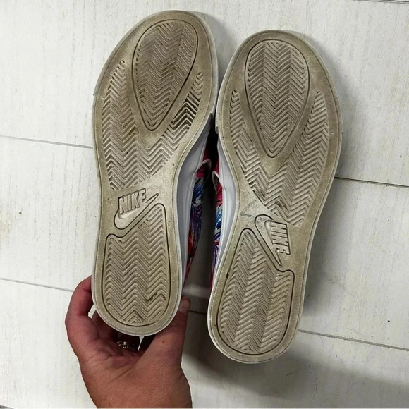 NIKE Court Royale Hawaiian Womens 7 Pink Floral Shoes Sneakers CD7003-600 - Picture 6 of 10